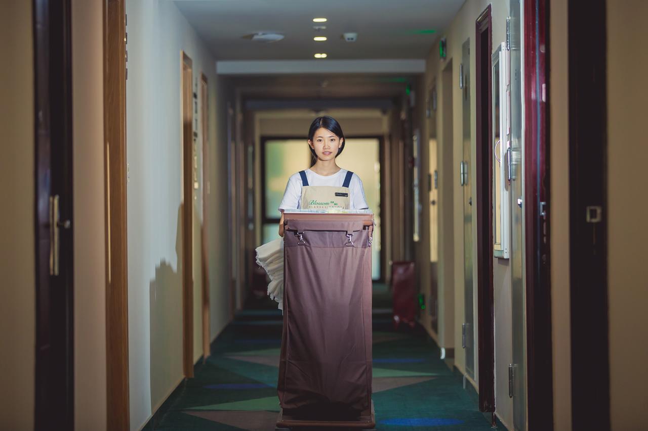Blossom Play&Design Hotel Kunming Extérieur photo