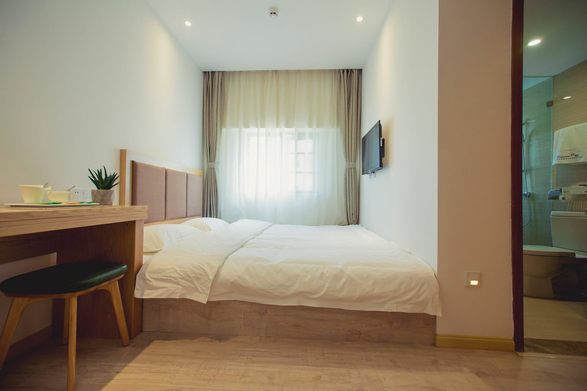 Blossom Play&Design Hotel Kunming Extérieur photo