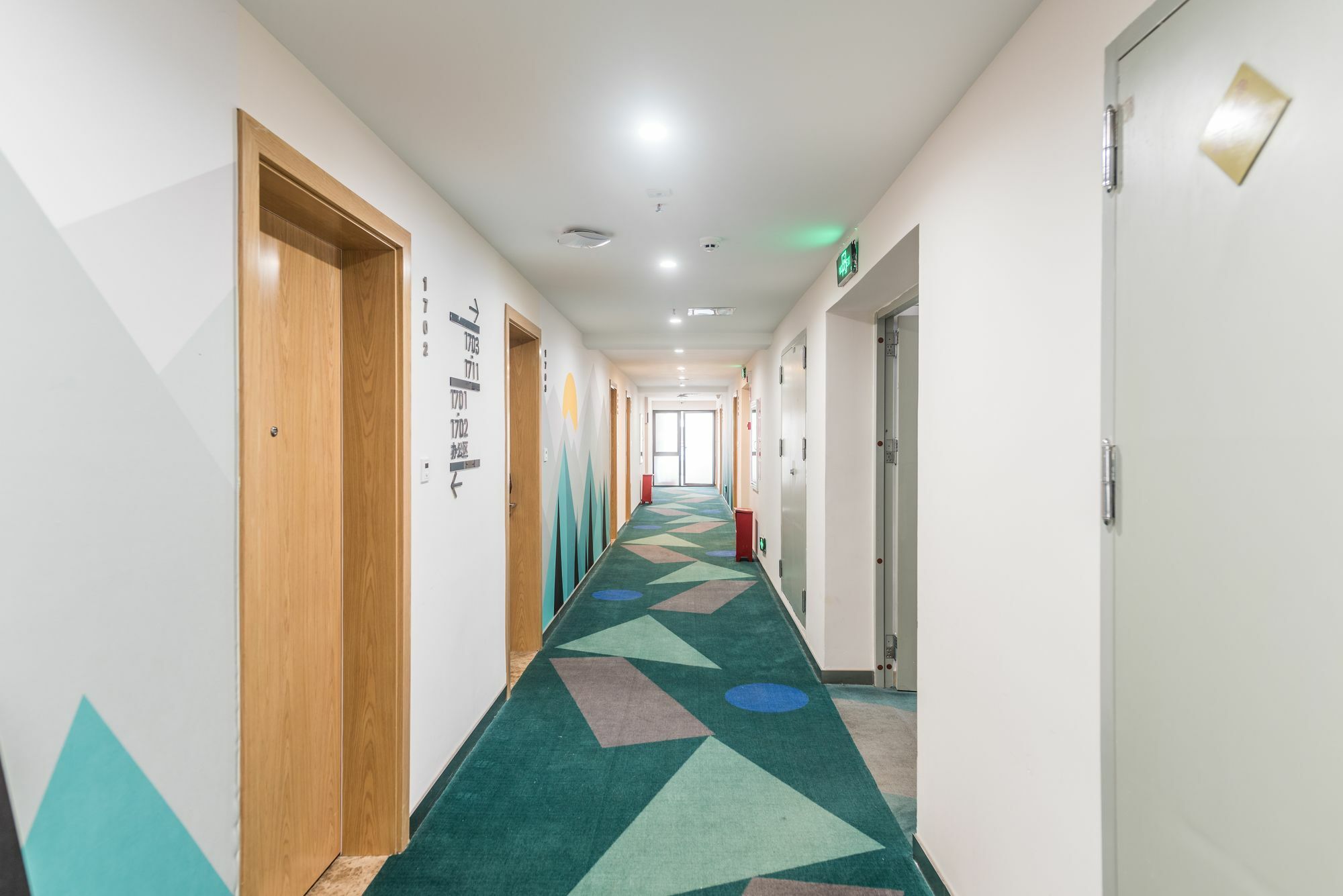 Blossom Play&Design Hotel Kunming Extérieur photo